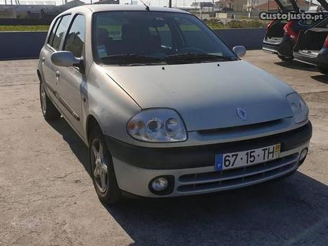 Renault Clio Rxe - 00