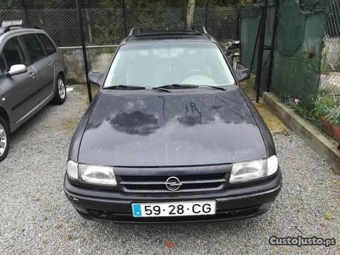 Opel Astra 1400 - 93