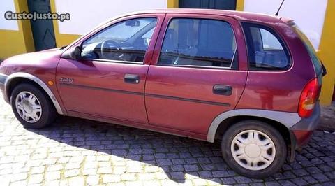 Opel Corsa 1.2 Gasolina - 97