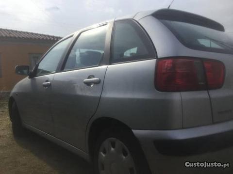 Seat Ibiza 1.0 - 00