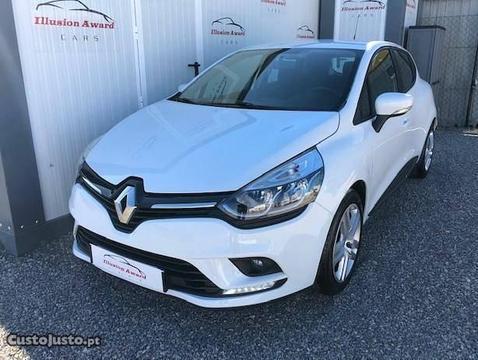 Renault Clio 1.5 DCi LIMITED GPS - 17