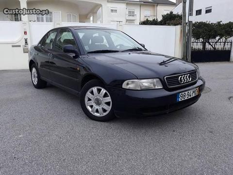 Audi A4 1.9TDi 110Cv NOVO - 99