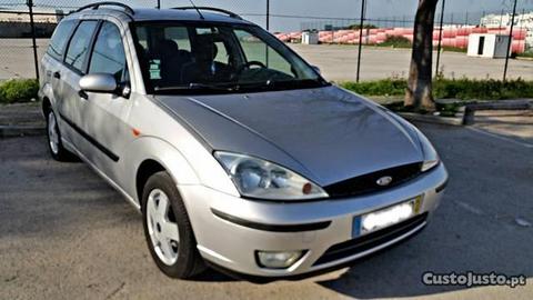 Ford Focus 1.4 - 04