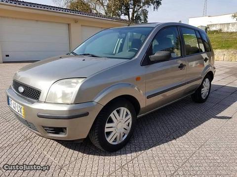 Ford Fusion 1.4 TDCI - 03