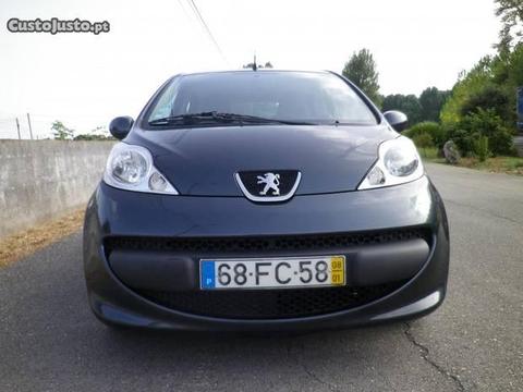 Peugeot 107 1.0 Trendy - 08