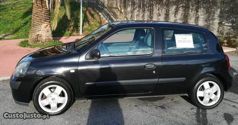 Renault Clio 1500 DCI - 03