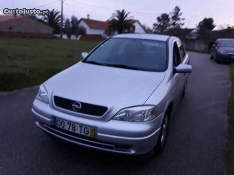 Opel Astra 1.4. 16v c/ ac - 92
