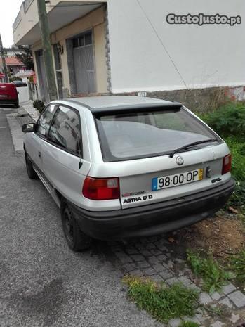 Opel Astra 1,7td - 94