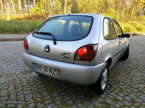 Ford Fiesta 1.8D Boss c/da - 99