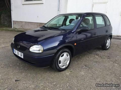 Opel Corsa 1.2 Swing - 97