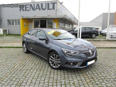 Renault Mégane GrandCoupé 1.5 dCi - 18