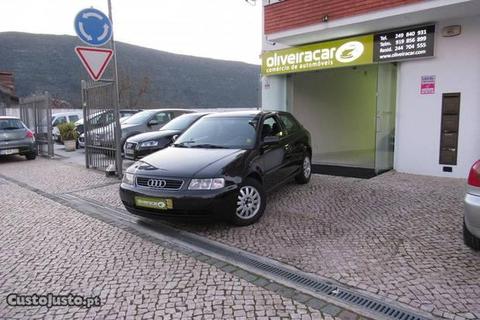 Audi A3 1.9 TDI SPORT 110 CV - 00