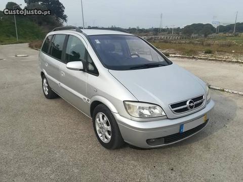 Opel Zafira 2.0 DTi - 7 Lugares - 04