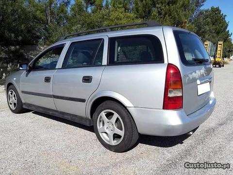 Opel Astra Caravan 1.7DTI Club - 02