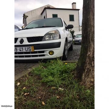 Renault Clio II Van - 03