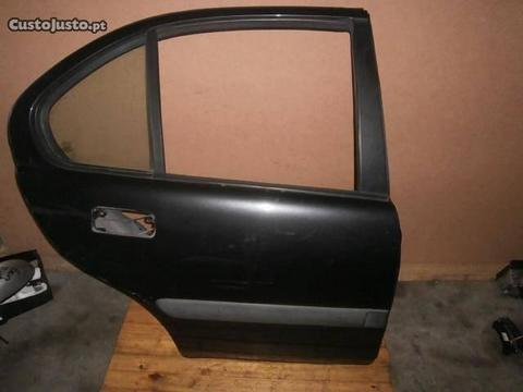 Porta traseira direita Rover 214 - 1997
