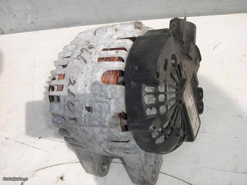 Peugeot 206 - Alternador Valeo - Ref. CL15