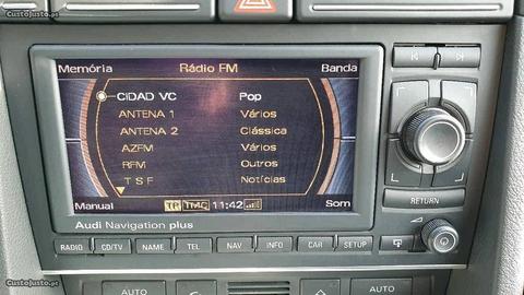 Auto radio audi a4 b7 sline