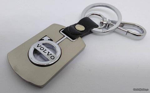 Porta chaves Volvo metalico e pele