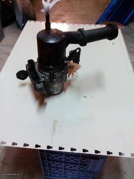 Bomba de direção Peugeot 307
