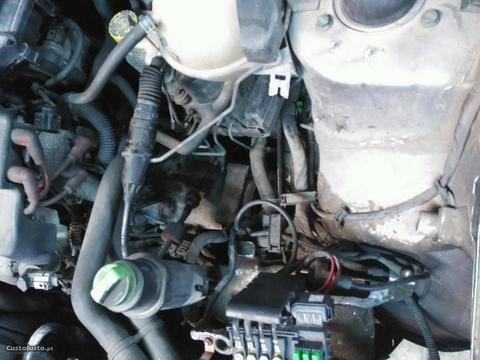 Bomba ABS SEAT Ibiza 6k2 1.4 16v 5 portas 2001